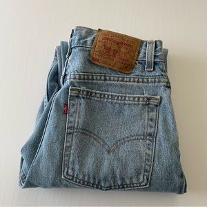 Levi’s 512 vintage mom jeans high waist slim fit tapered leg